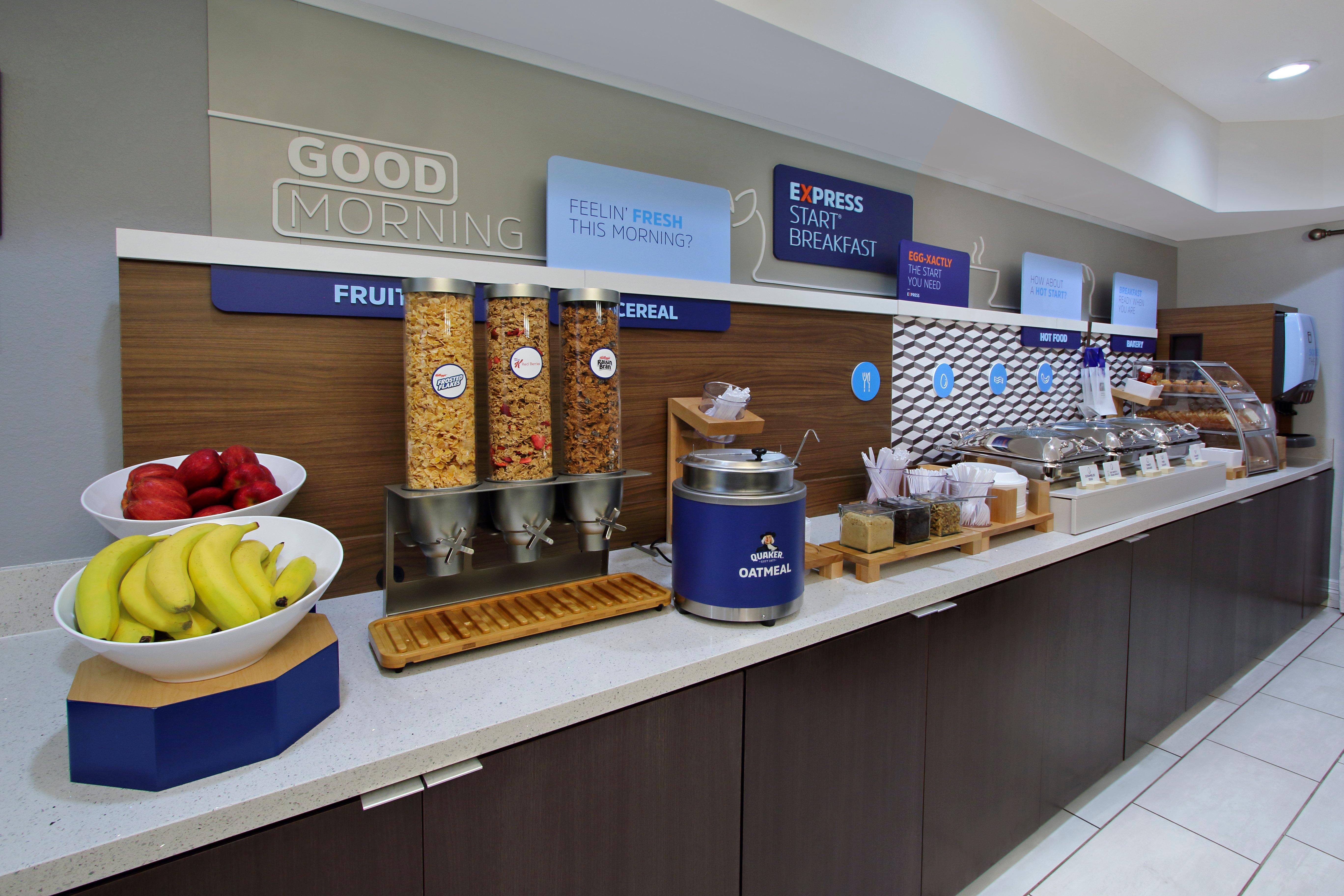 Holiday Inn Express And Suites Houston North - Iah Area By Ihg Εξωτερικό φωτογραφία